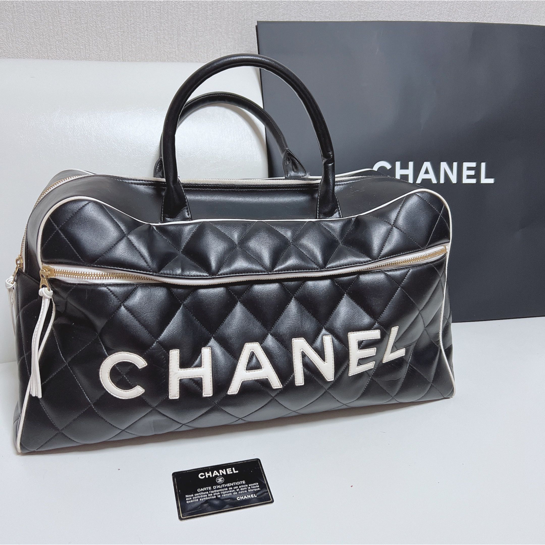 CHANEL(シャネル) スポーツライン マトラッセ ロゴ ボストンバッグ CHANEL(シャネル) スポーツライン マトラッセ ロゴ ボストンバッグ