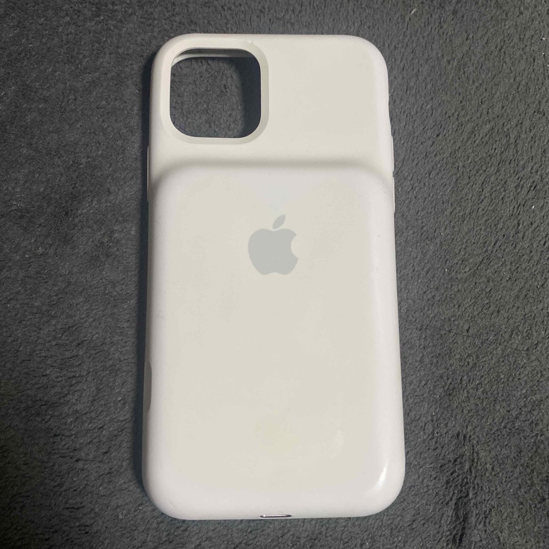 iPhone(アイフォーン)の✅　iPhone11pro Apple正規品　バッテリーケース　ホワイト　中古 スマホ/家電/カメラのスマホアクセサリー(iPhoneケース)の商品写真