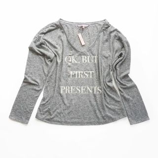 ヴィクトリアズシークレット(Victoria's Secret)のS ヴィクトリアシークレット 23278801 ヨガ長袖Tシャツ ＄49.5(Tシャツ(長袖/七分))