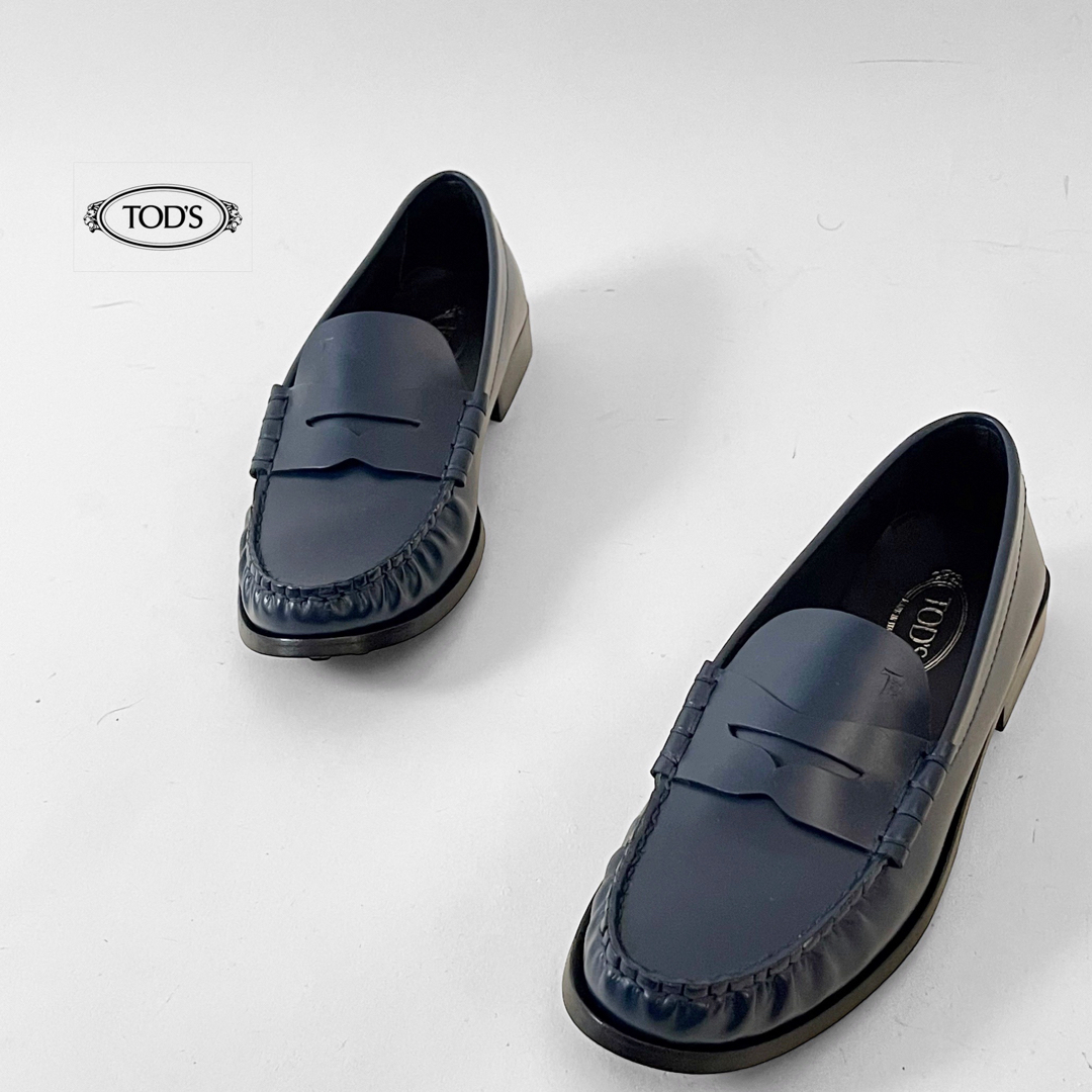 未使用 TOD´S トッズ ローファー ネイビー 革靴-