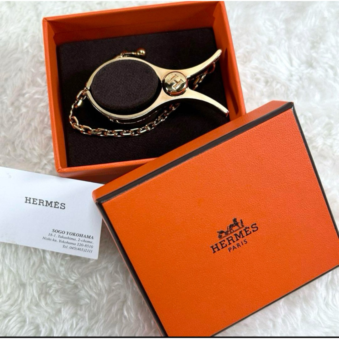 Hermes(エルメス)の美品　エルメス　HERMES グローブホルダー　フィルー　ゴールド レディースのアクセサリー(チャーム)の商品写真