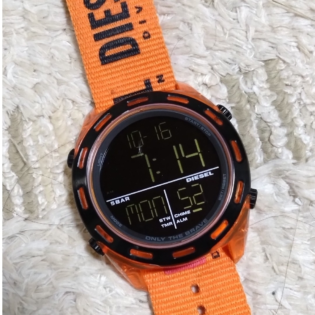 DIESEL 腕時計 腕時計(デジタル)