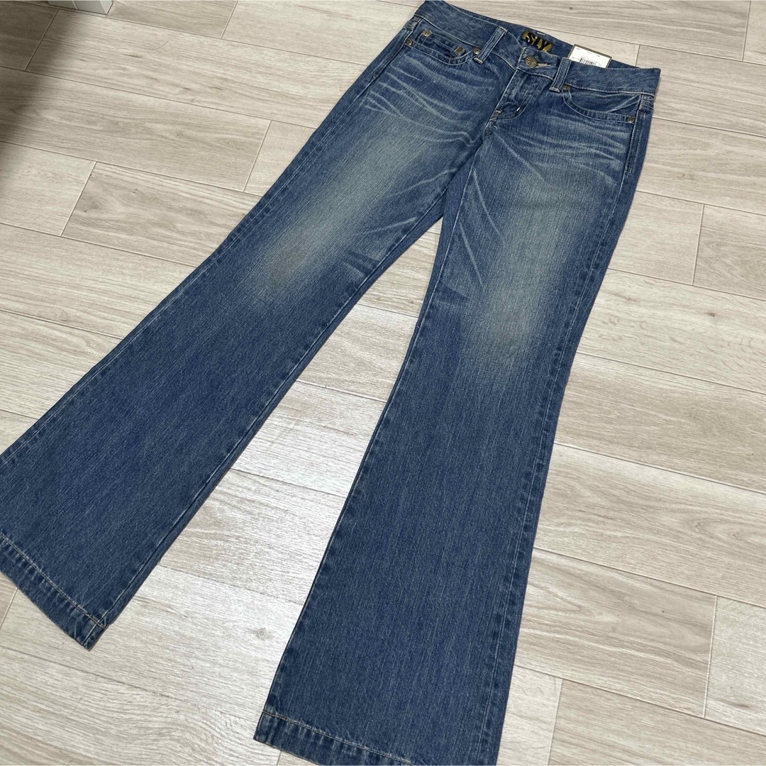 新品 moussy フレアデニムパンツ 23インチ SLY resexxy