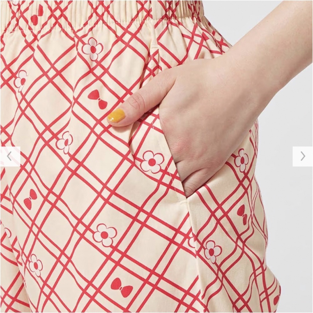GU(ジーユー)のGU パジャマ(半袖&ロングパンツ) DORAEMON S レディースのルームウェア/パジャマ(パジャマ)の商品写真