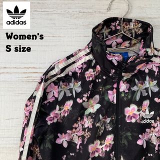 adidas マリメッコ コートリバイバル　美品　メルカリ便