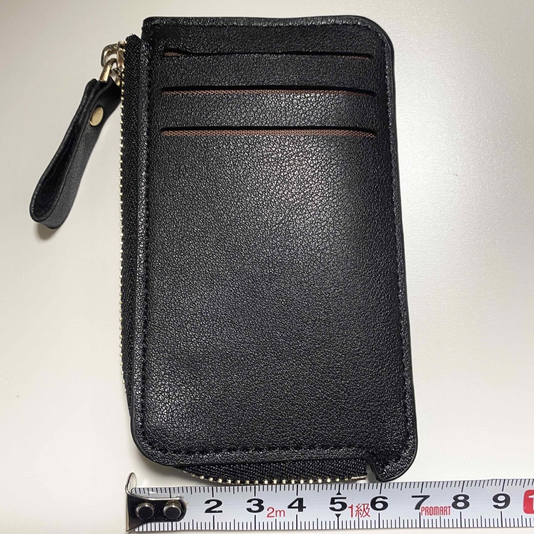 薄型　小銭入れ　L字 ファスナー 財布 ブラック　フラグメントケース レディースのファッション小物(パスケース/IDカードホルダー)の商品写真