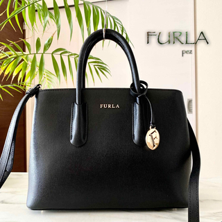 フルラ(Furla)の極美品 FURLA フルラ テッサ 2way レザーショルダーバッグ(トートバッグ)