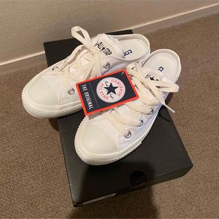 CONVERSE - コンバース　スリッポン　新品　ホワイト　23.5