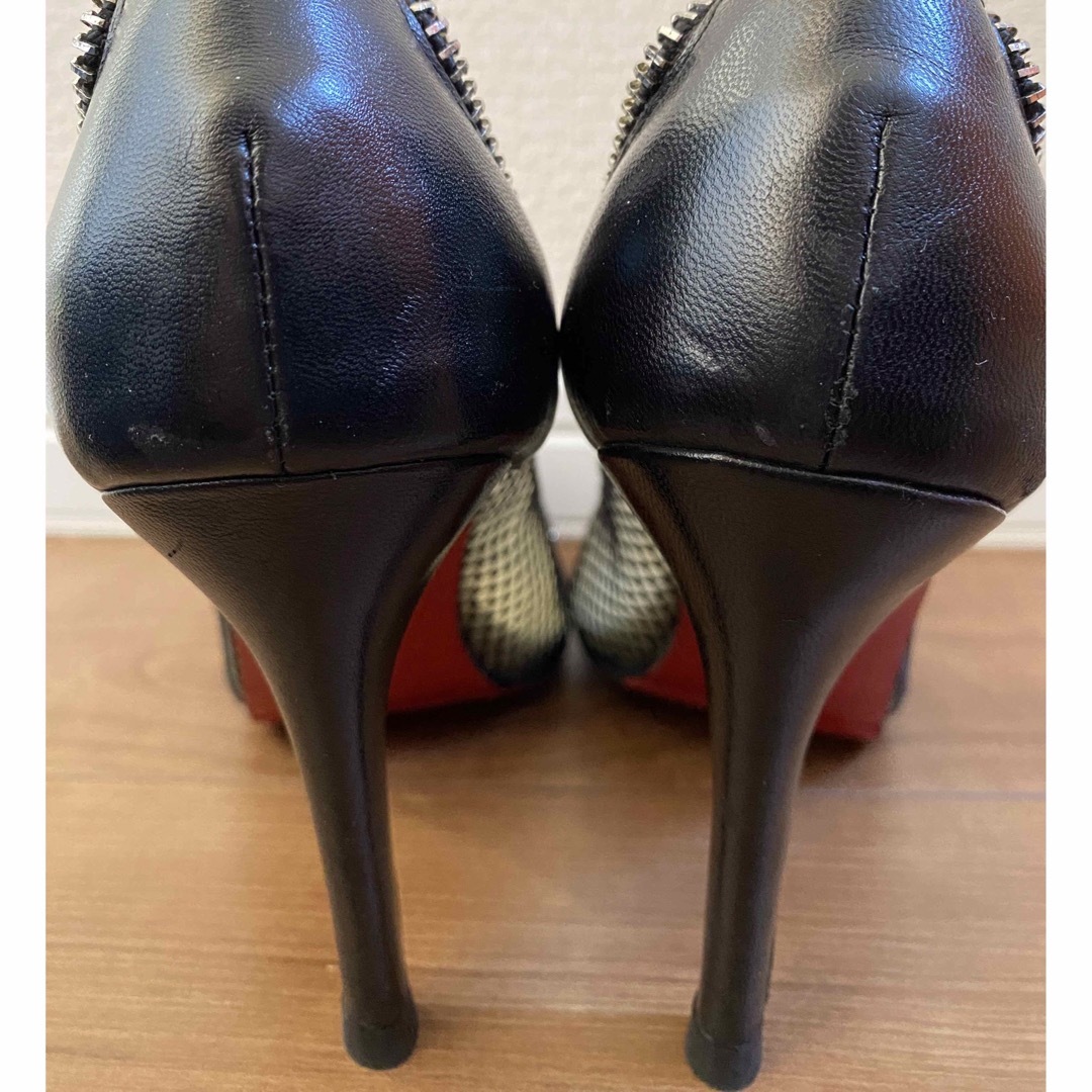 Christian Louboutin(クリスチャンルブタン)のChristian Louboutin ピンヒール レディースの靴/シューズ(ハイヒール/パンプス)の商品写真