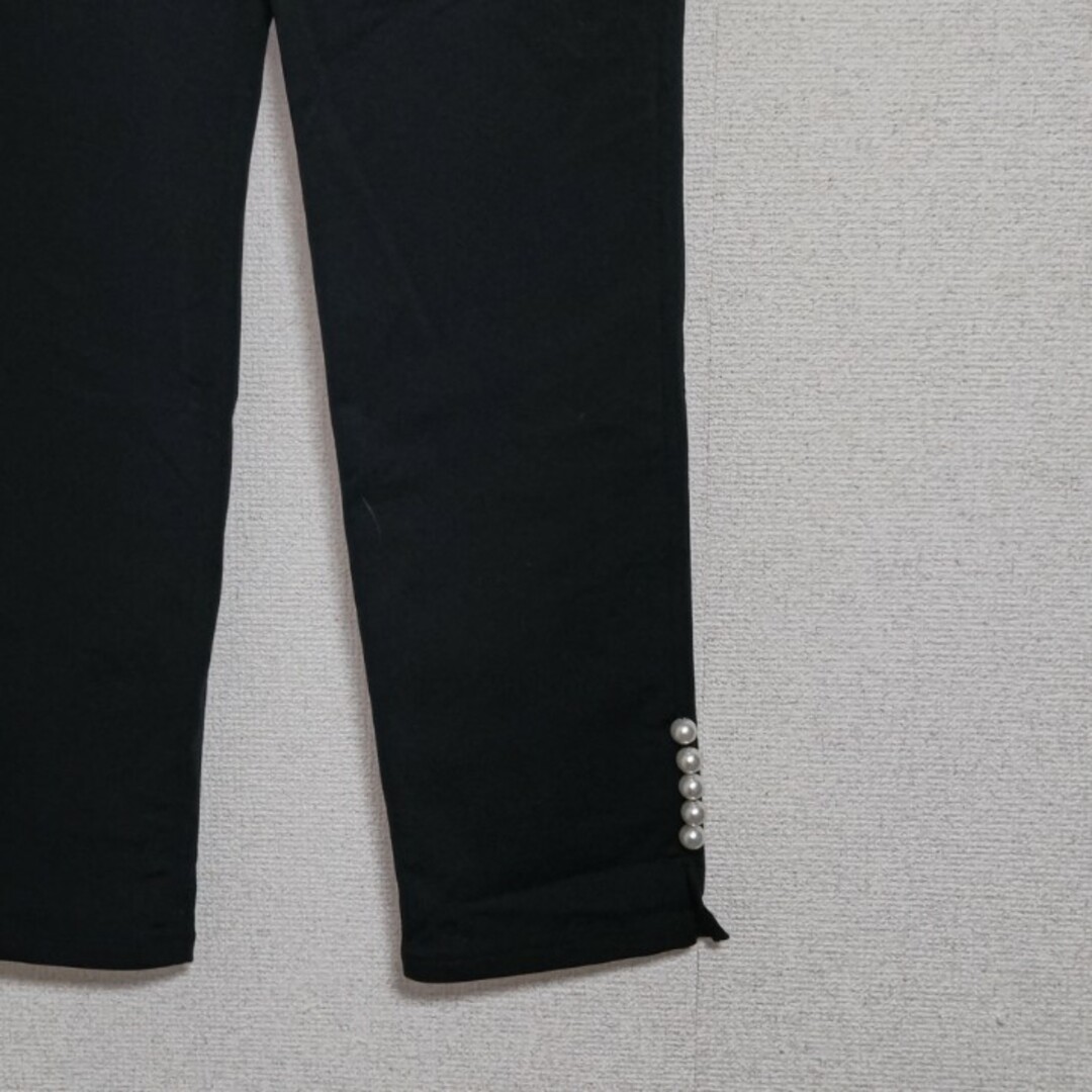 新品、タグ付き ローズティアラパール付パンツ 新品、タグ付き ローズティアラパール付パンツ