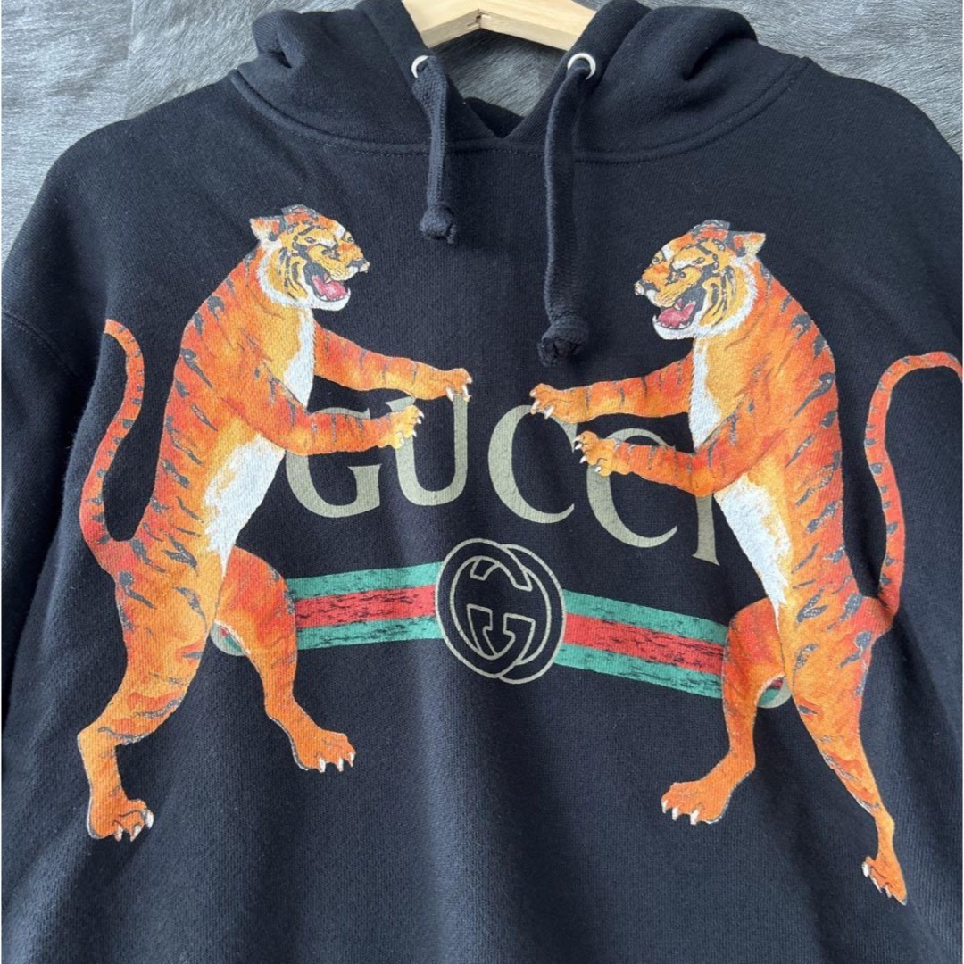 Gucci - 派手デザイン【美品】GUCCI ロゴパーカー サイズSの通販 by 断