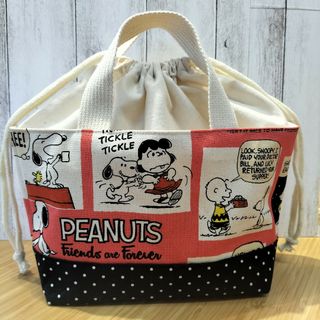 ピーナッツ(PEANUTS)のSNOOPY　PEANUTSFriendsピンク　お弁当袋　巾着トートバッグ(バッグ)