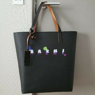 マルニ(Marni)のマルニ セルロース トートバッグ ペーパーバッグ(トートバッグ)