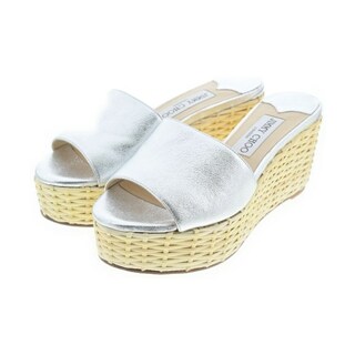 ジミーチュウ(JIMMY CHOO)のJIMMY CHOO ジミーチュー サンダル 35(21.5cm位) シルバー 【古着】【中古】(サンダル)