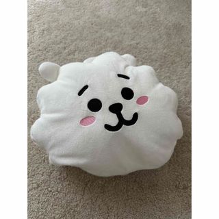 ビーティーイシビル(BT21)のRJ BT21 クッション(アイドルグッズ)