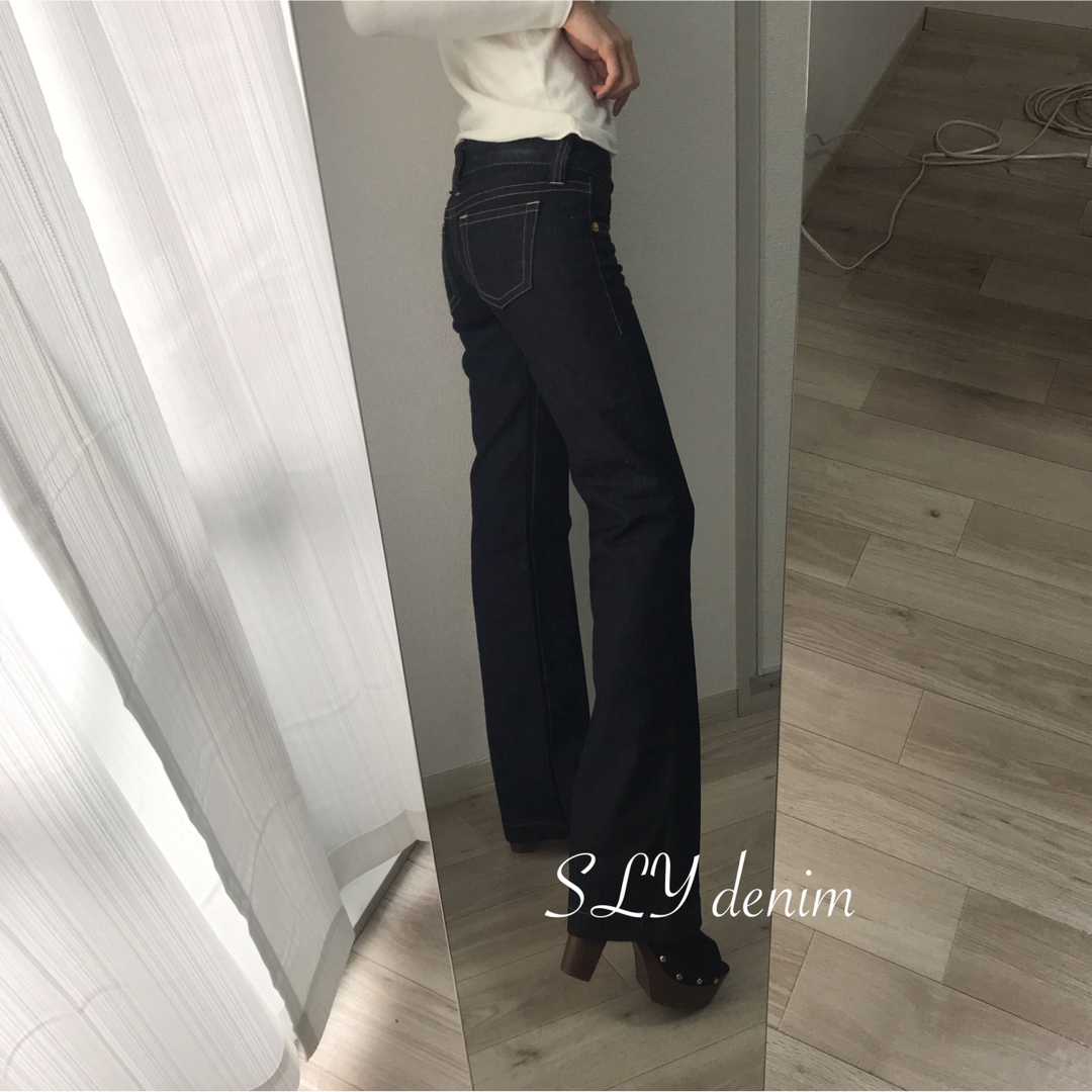 SLY - SLY フレアデニムパンツ 24インチ moussy rienda GYDAの通販 by