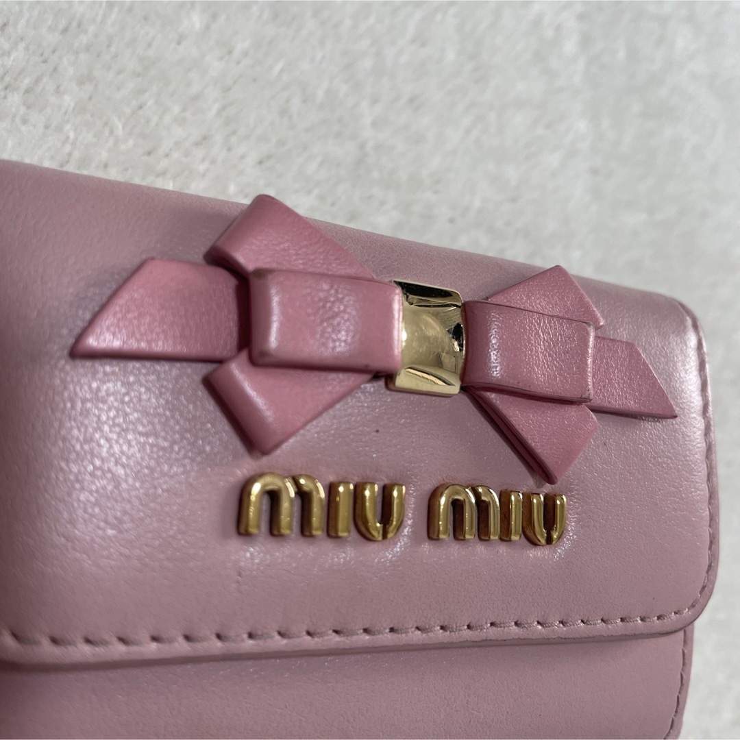 ミュウミュウ miumiu 三つ折り財布 リボン ゴールド金具