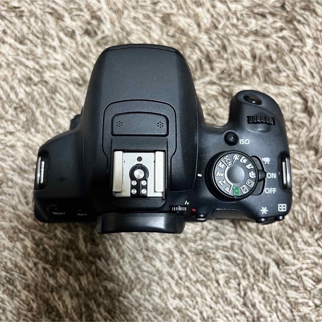 Canon Kiss X7i 一眼レフ　デジカメ　カメラ