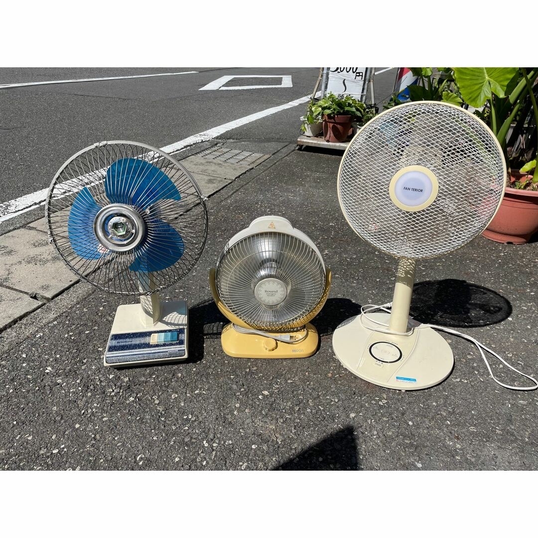 昭和レトロ　扇風機　ハロゲンヒーター　　３台まとめてスマホ/家電/カメラ