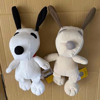 SNOOPY スヌーピー ぬいぐるみ タグ付き ホワイト•モカ キャラクター(キャラクターグッズ)