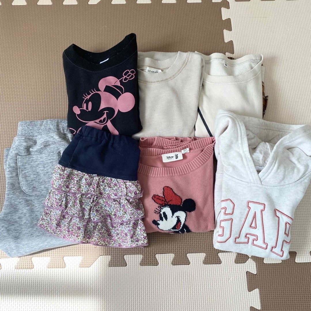 UNIQLO(ユニクロ)の女の子♡冬服まとめ売り♡90•100 キッズ/ベビー/マタニティのキッズ服女の子用(90cm~)(その他)の商品写真