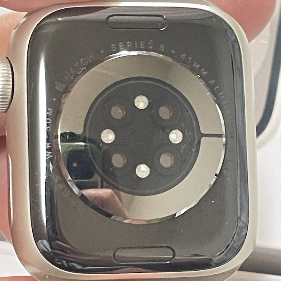 Apple Watch(アップルウォッチ)のApple Watch series8スターライトGPSモデル41mm メンズの時計(腕時計(デジタル))の商品写真