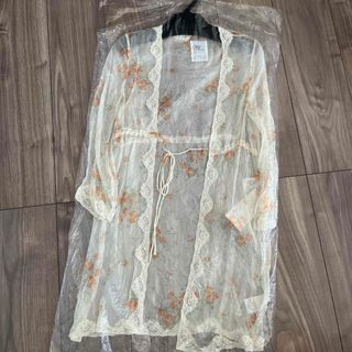 ミーアンドミークチュール(me & me couture)のMe coutureかわいい服(シャツ/ブラウス(半袖/袖なし))