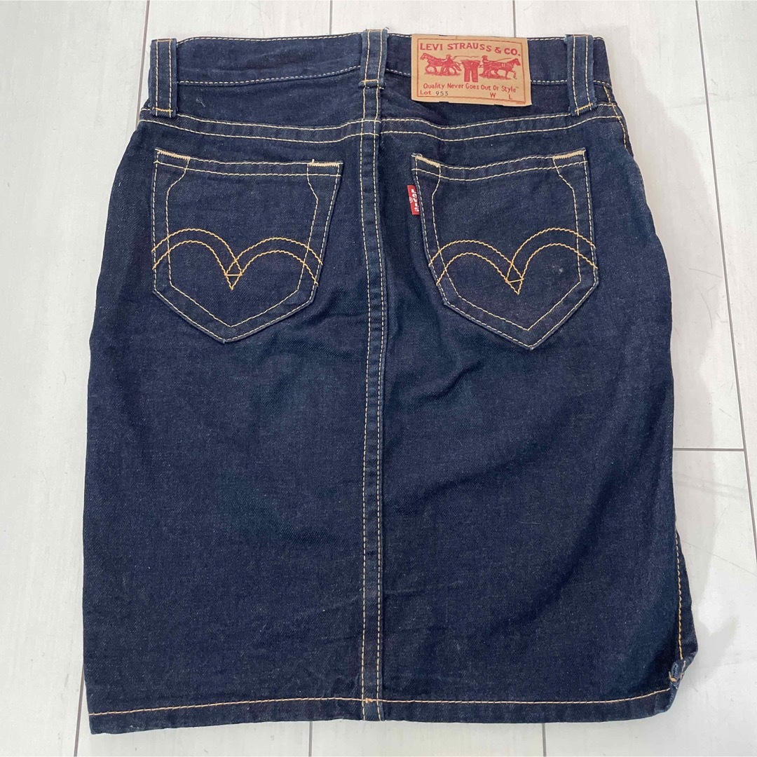 Levi's(リーバイス)の貴重 リーバイス 膝丈タイトスカート レディースのスカート(ひざ丈スカート)の商品写真