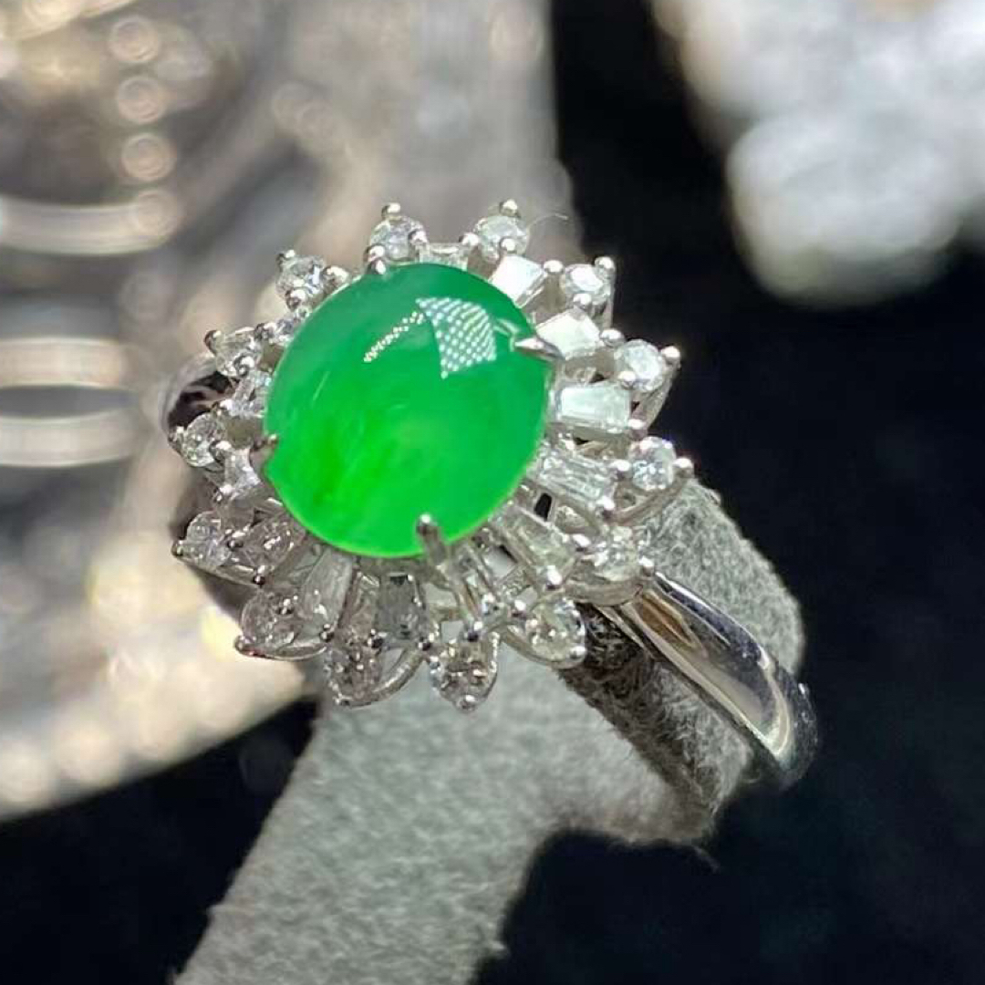 本翡翠指輪　最高レベル　ロウカン　ミャンマー産　k18 ダイヤモンド　氷種 レディースのアクセサリー(リング(指輪))の商品写真