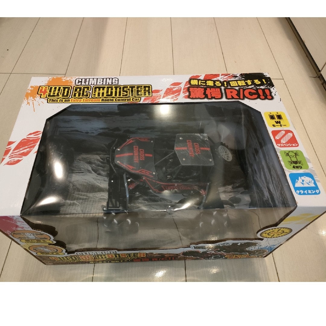 新品未開封　4WD RC MONSTER ラジコン エンタメ/ホビーのおもちゃ/ぬいぐるみ(ホビーラジコン)の商品写真