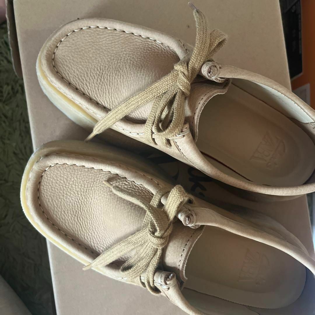 ZARA ザラClarks レディース ソフトヌバックレザーシューズ