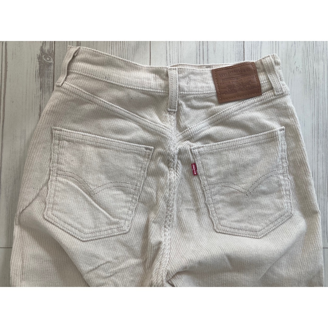 美品⭐︎LEVI'S 70s HIGH FLARE 白コーデュロイパンツ