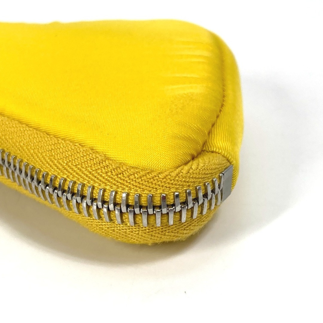 PRADA - プラダ PRADA Re Nylon トライアングル 2TT140 三角 PRADA - プラダ PRADA Re Nylon トライアングル 2TT140 三角