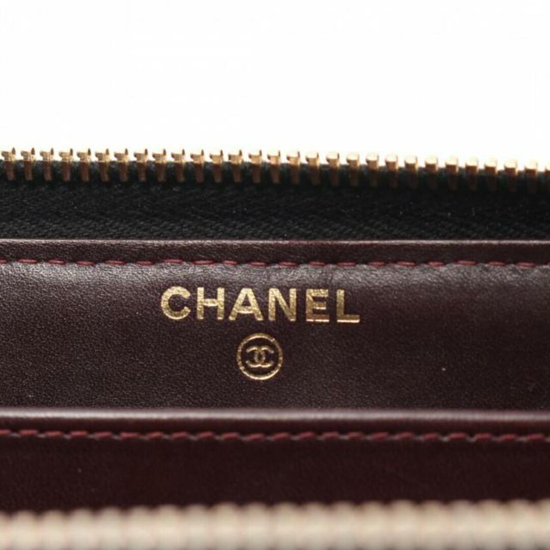 CHANEL(シャネル)のマトラッセ ラウンドファスナー長財布 キャビアスキン ブラック ゴールド金具 レディースのファッション小物(財布)の商品写真