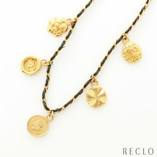 シャネル(CHANEL)の ココマーク カメリア ネックレス レザー ゴールド ブラック 96P(ネックレス)