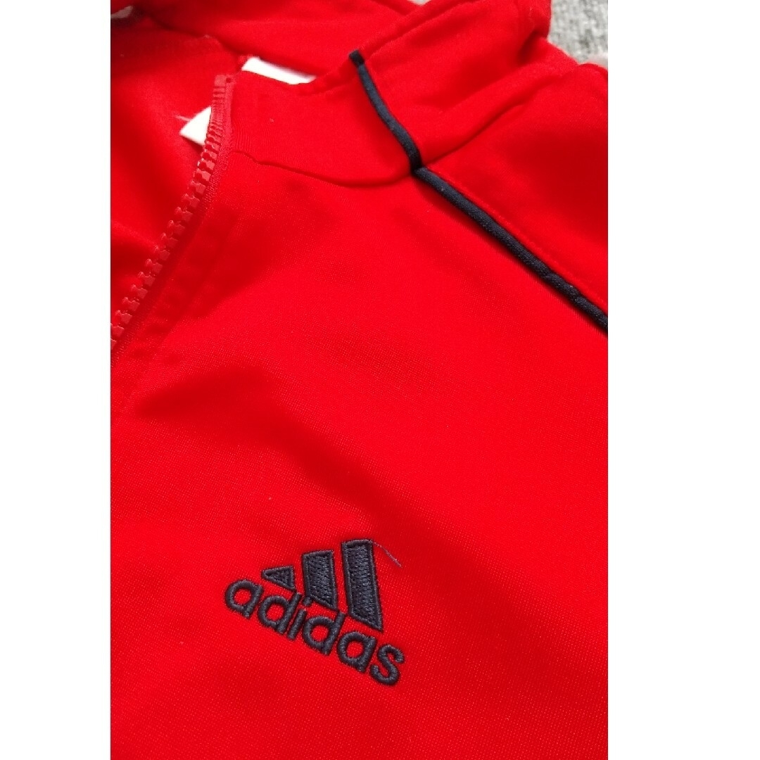 adidas(アディダス)のアディダス　ジャージ　１４０ キッズ/ベビー/マタニティのキッズ服男の子用(90cm~)(ジャケット/上着)の商品写真