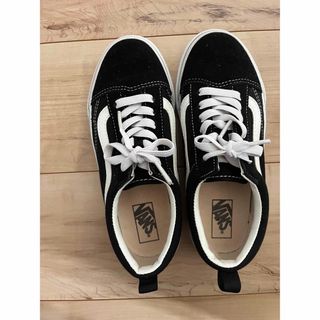 ヴァンズ(VANS)の靴(スニーカー)