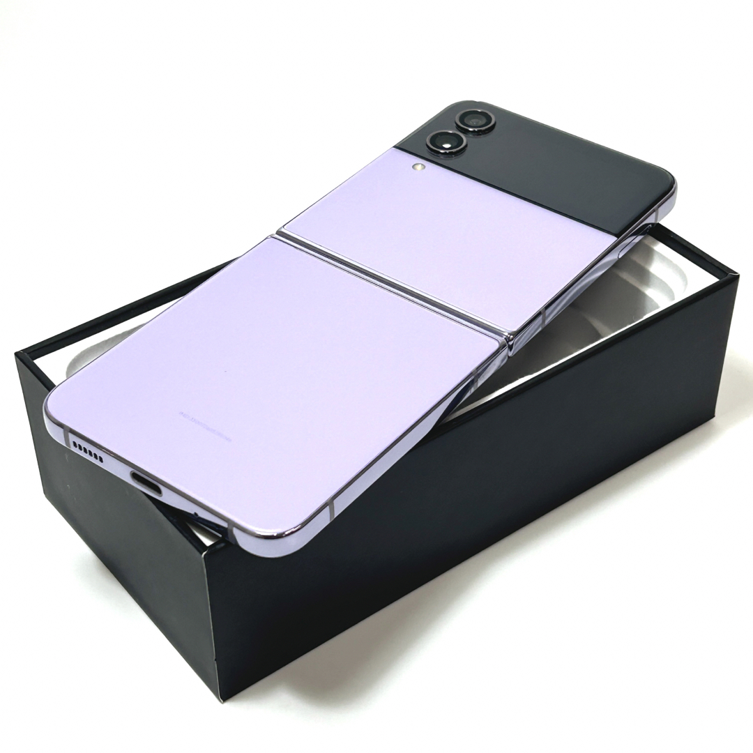 Galaxy Z Flip4 128 GB SIMフリージャンク-