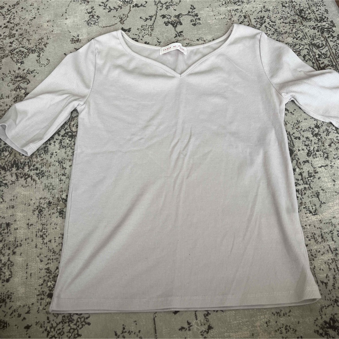 SENSE OF PLACE by URBAN RESEARCH(センスオブプレイスバイアーバンリサーチ)のセンスオブプレイス  ハートネック　Tシャツ レディースのトップス(Tシャツ(半袖/袖なし))の商品写真