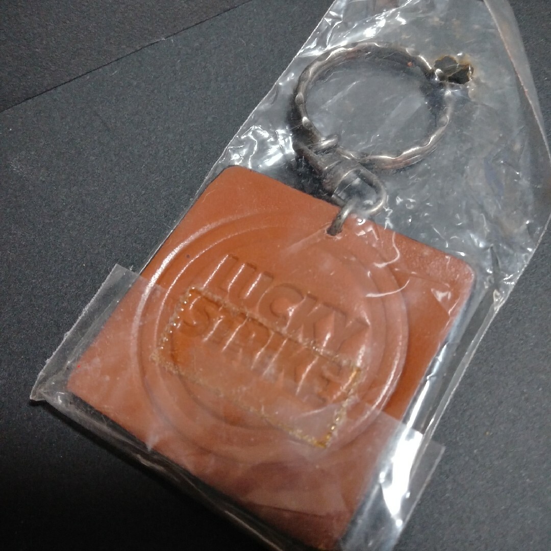 ラッキーストライク キーホルダー①の通販 by 我が家の倉庫|ラクマ ラッキーストライク キーホルダー①の通販 by 我が家の倉庫|ラクマ