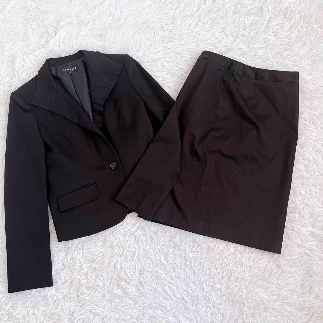 美品❤️ INDIVI 【インディヴィ 】38 テーラードジャケット 黒 スーツ