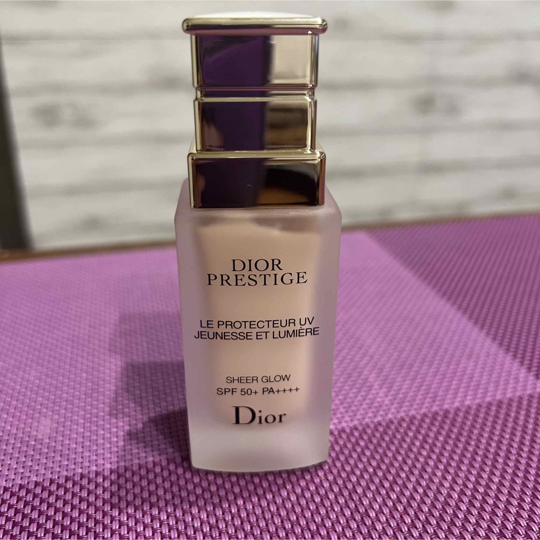 dior プレステージ ホワイト プロテクター ルミエール UV