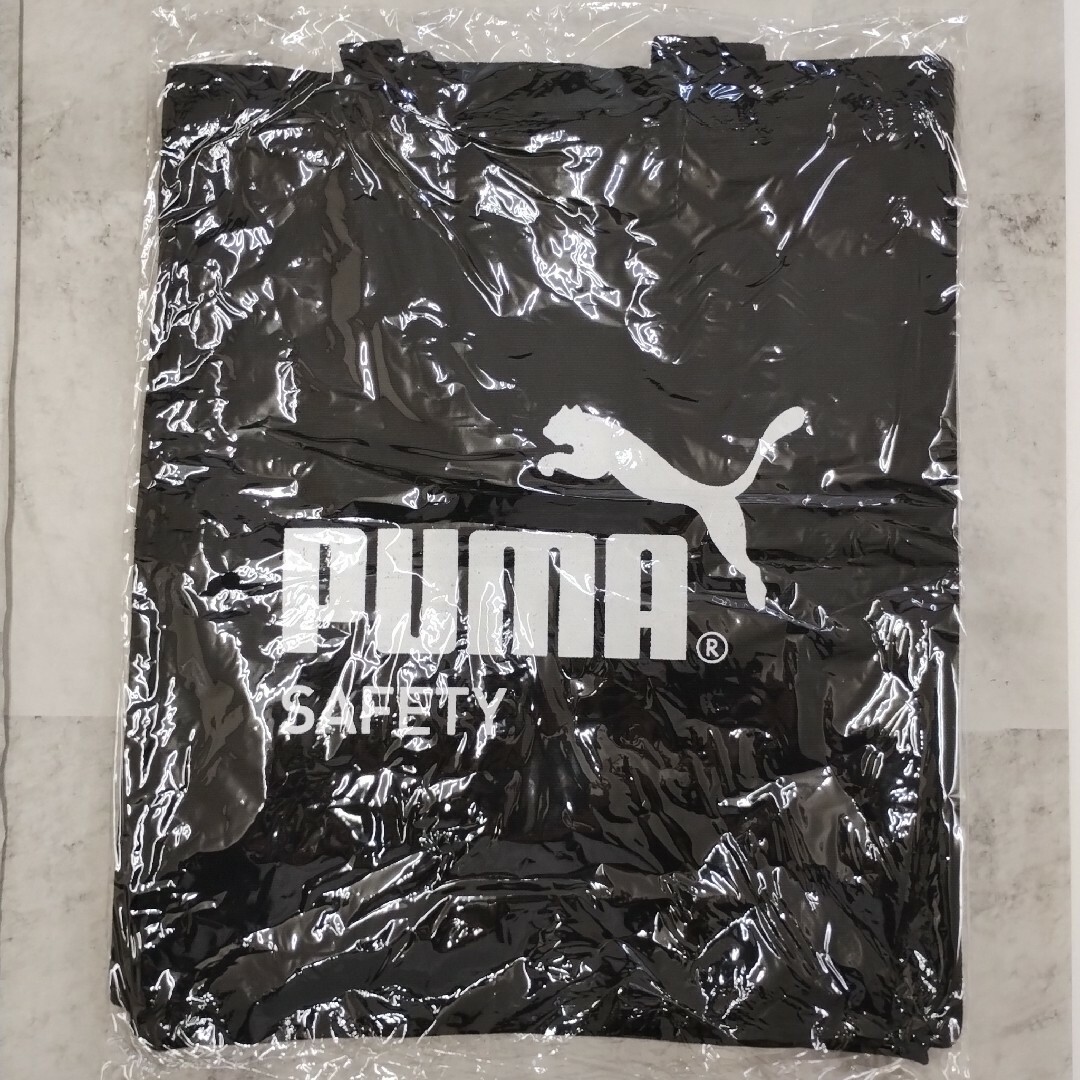 PUMA(プーマ)の【新品・未使用品】プーマトートバッグ　黒　【複数割り】 メンズのバッグ(トートバッグ)の商品写真