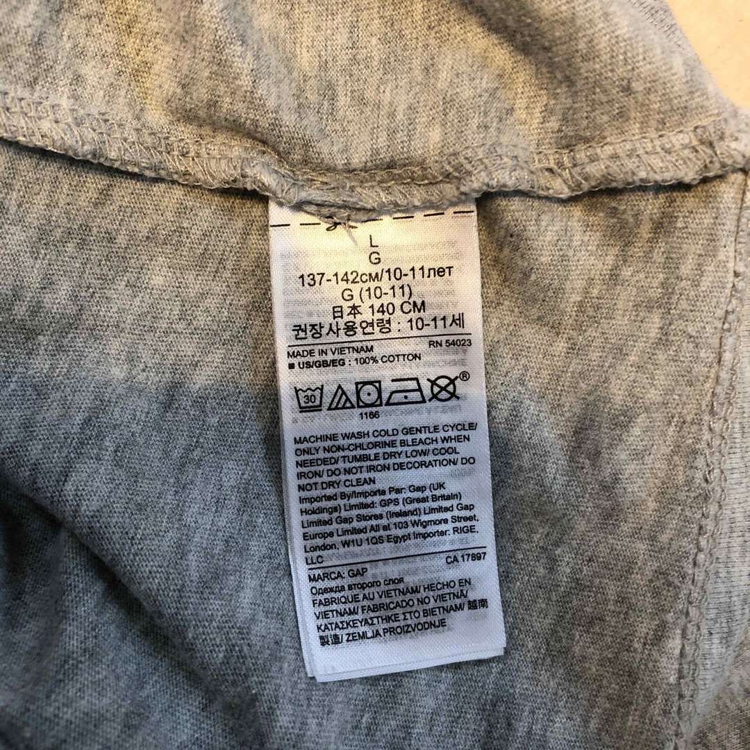 GAP(ギャップ)のGAP ロンT140 キッズ/ベビー/マタニティのキッズ服男の子用(90cm~)(Tシャツ/カットソー)の商品写真