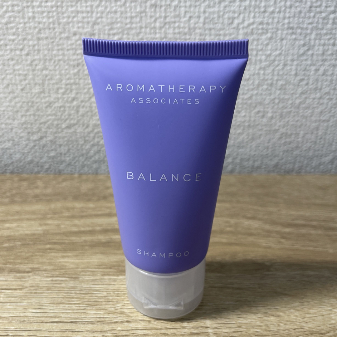 AROMATHERAPY ASSOCIATES(アロマセラピーアソシエイツ)の新品未使用 アロマセラピーアソシエイツ シャンプーセット ボディケアセット コスメ/美容のキット/セット(サンプル/トライアルキット)の商品写真