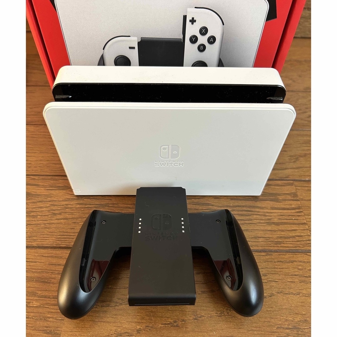 Nintendo Switch 有機ELモデル ホワイト 本体 Nintendo Switch 有機ELモデル ホワイト 本体