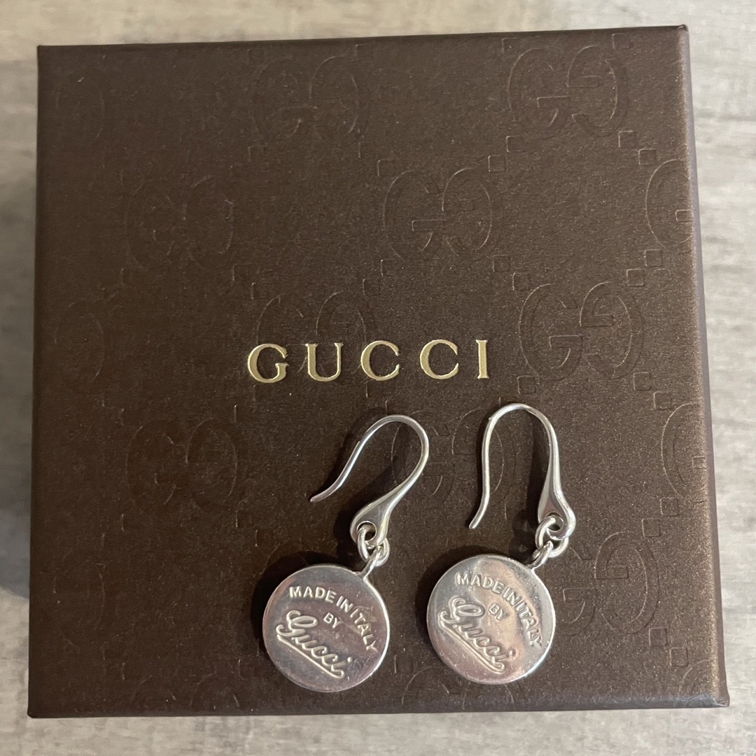 上品な極美品】 GUCCI シルバー コイン フック ピアス ピアス