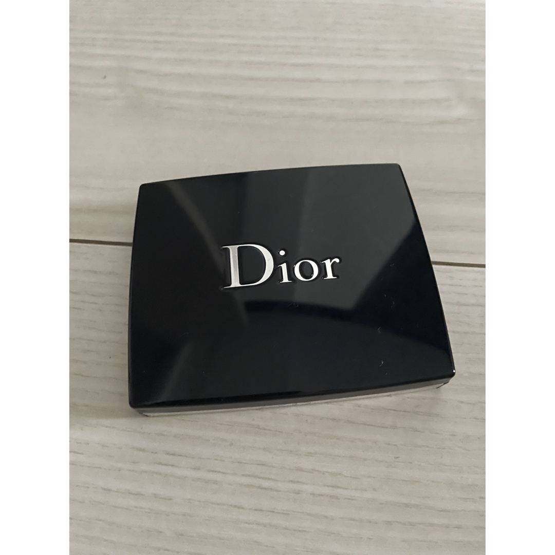 Dior アイシャドウ　サンク　クルール　クチュール　659 アーリー　バード