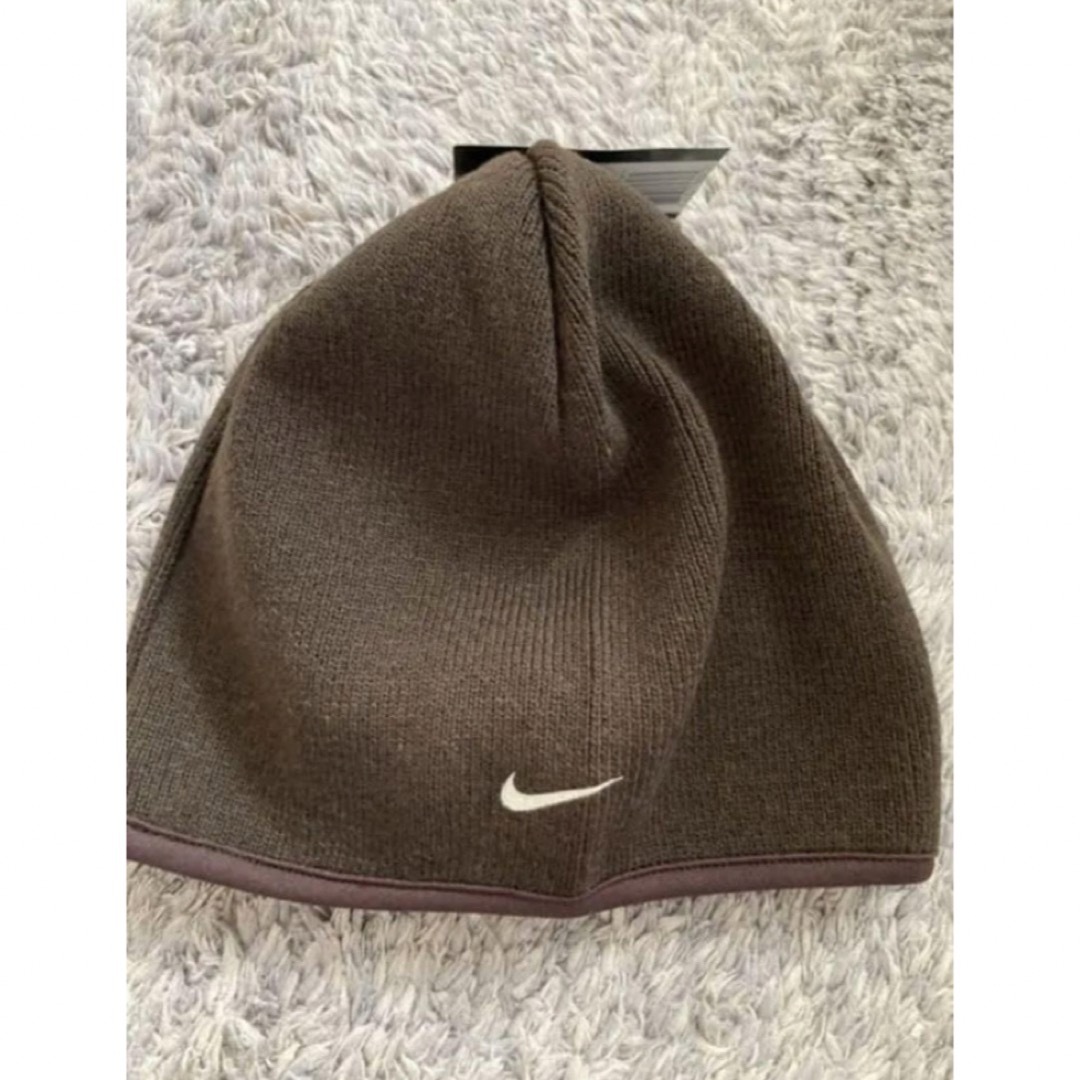 NIKE - 新品、未使用NIKEギャクソウ ビーニー ブラウンの通販 by koh