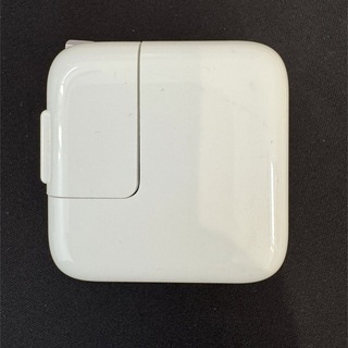 アップル(Apple)のApple 純正 iPad ACアダプタ 充電器10W USB (変圧器/アダプター)